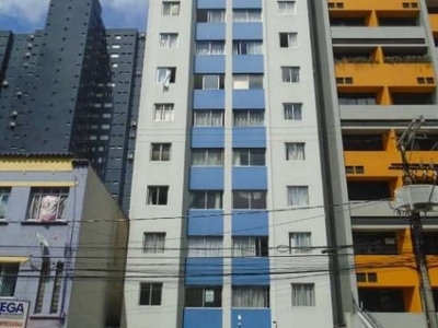 Apartamento com 1 quarto para alugar na rua vinte e quatro de maio, 420, centro, curitiba, 34 m2 por r$ 1.000