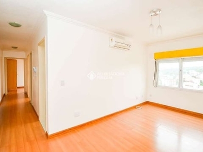 Apartamento com 2 quartos para alugar na rua oscar schneider, 504, medianeira, porto alegre, 62 m2 por r$ 1.500