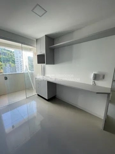 APARTAMENTO SEMI MOBILIADO LOCAÇÃO ANUAL