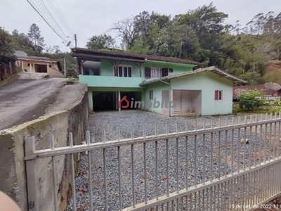 Casa à venda, 5 quartos, 2 vagas, poço fundo - brusque/sc