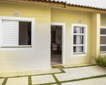 Casa para Venda em Pindamonhangaba, São Benedito, 2 dormitórios, 1 banheiro, 1 vaga