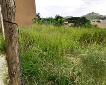 Terreno para a venda no Bairro Parque São Vicente em Mauá