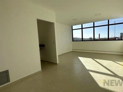 Alugue sua Sala Comercial no Proeng Offices - O Espaço Perfeito para o Seu Negócio!