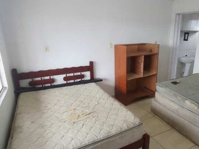 Apartamento de 1 dormitório para alugar no bairro Espinheiros - Itajaí/SC