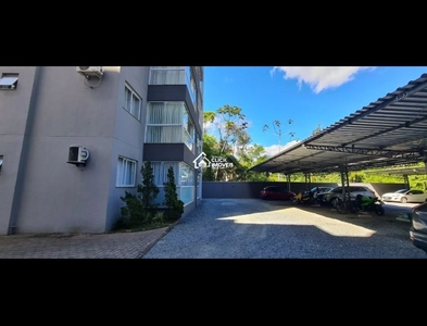 Apartamento no Bairro Tribess em Blumenau com 3 Dormitórios (1 suíte) e 140 m²