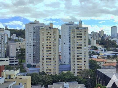 Apartamento Padrão, 4 dormitórios na Rua Deputado álvaro Sales