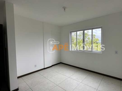 Apartamento para alugar no bairro Mina do Mato - Criciúma/SC