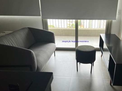 Apartamento Studio MOBILIADO 30m², 01 dormitório, 01 banheiro e 01 vaga na garagem. Condo