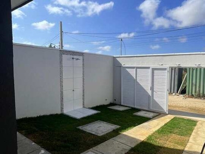 Casa à venda de 87,98m² com 2 quartos por R$ 185.000,00 no bairro Gereraú - Itaitinga/CE