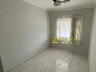 Casa com 2 dormitórios para alugar, 60 m² por R$ 1.750,80/mês - Village Rio das Ostras - R