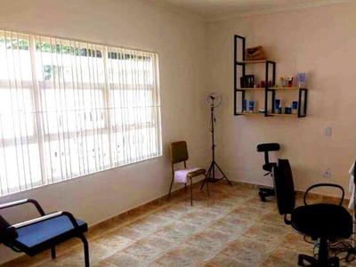Casa térrea com 2 suítes, a venda no bairro Horto Florestal - Jundiaí/SP