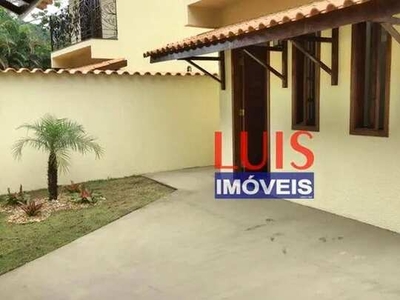 Excelente casa com 2 dormitórios para alugar, 90 m² por R$ 2.700 + taxas/mês - Itaipu - Ni