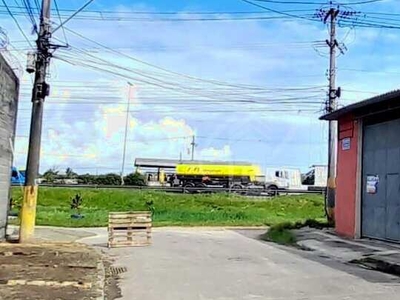 Pavilhão/Galpão para alugar no bairro Jardim Anhangá - Duque de Caxias/RJ