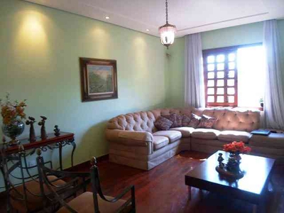 Casa com 4 quartos à venda no bairro Jardim Paquetá, 257000m²