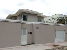 Casa com 4 quartos à venda no bairro Santa Amélia, 396m²