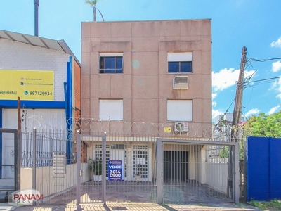 Apartamento à venda por R$ 189.000