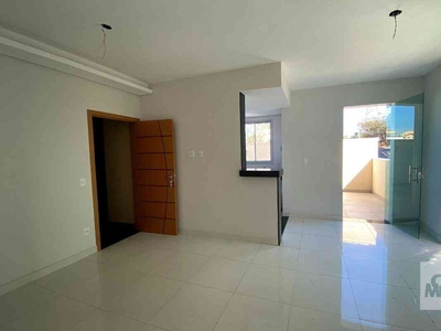 Apartamento com 2 quartos à venda no bairro Santa Terezinha, 64m²