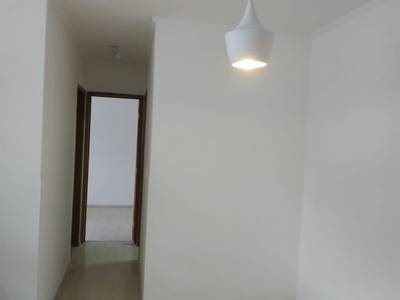 Apartamento com ótima localização na Av. Washington Luís, Zona Sul