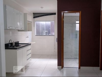 Apartamento para alugar com 2 dorms, 40m²