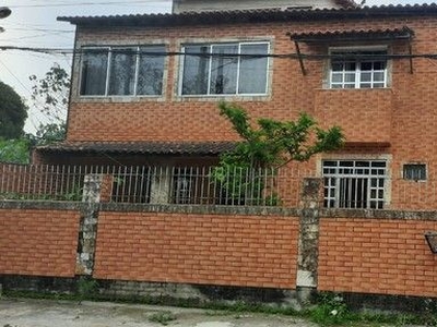 Casa para fins comerciais, com 6 quartos em Retiro São Joaquim - Itaboraí - RJ