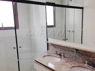 Apartamento à venda em Perdizes com 190 m², 4 quartos, 2 suítes, 3 vagas