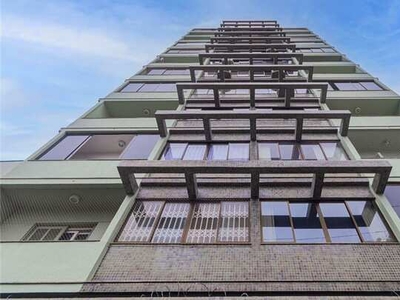 Apartamento à venda no bairro Floresta - Porto Alegre/RS