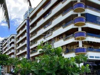 Apartamento Frente Mar em Meia Praia 216m² - Ed. Center Lorenz I