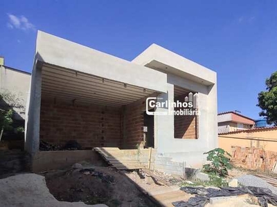 Casa à venda no bairro Flor de Minas - São Joaquim de Bicas/MG