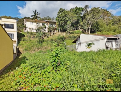 Terreno no Bairro Vorstadt em Blumenau com 528 m²