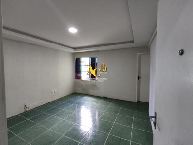 Apartamento à venda no bairro Alberto Maia em Camaragibe