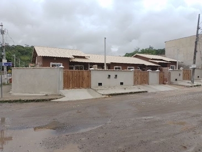 Casa à venda no bairro Balneário Bambuí (Ponta Negra) em Maricá