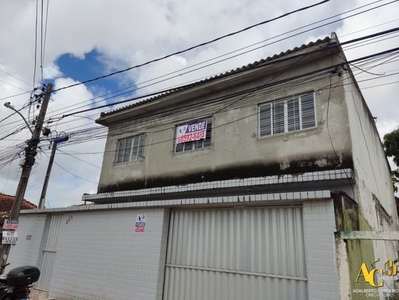 Casa à venda no bairro Cordeiro em Recife