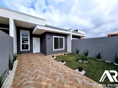 Casa à venda no bairro Pioneiros em Fazenda Rio Grande