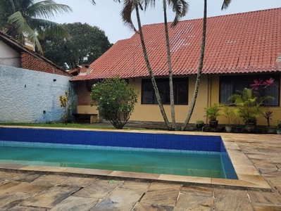 Casa à venda no bairro Ponta Negra em Maricá