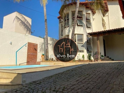 Casa à venda no bairro Vila Mauricéia em Montes Claros