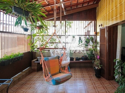 Casa à venda 3 Quartos, 1 Suite, 2 Vagas, 237M², Vila Ré, São Paulo - SP