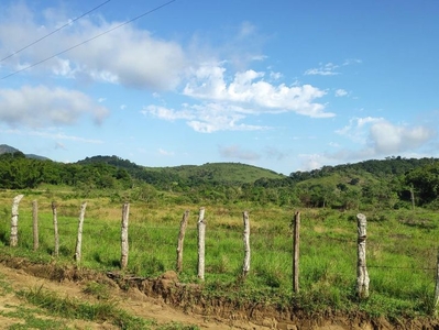 Fazenda à venda no bairro Chavão em Rio Bonito