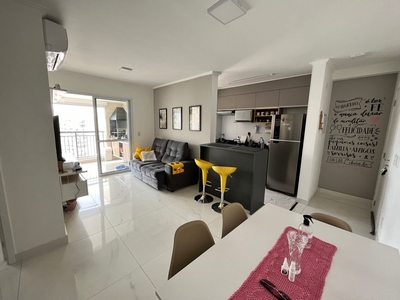 Apartamento à venda em Picanço com 68 m², 2 quartos, 1 suíte, 2 vagas