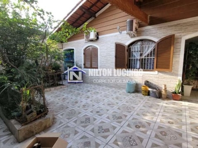 Casa com 3 quartos à venda na Cidade Ocian, Praia Grande , 175 m2 por R$ 690.000