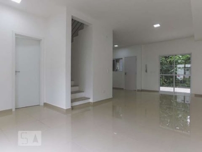 Casa / Sobrado em Condomínio para Aluguel - Abranches, 3 Quartos, 175 m² - Curitiba