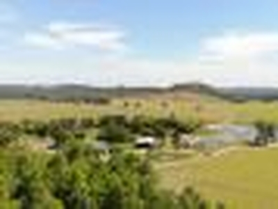 Fazenda de alto padrao em Formoso-GO para Lavoura e pecuaria com 982 hectares.