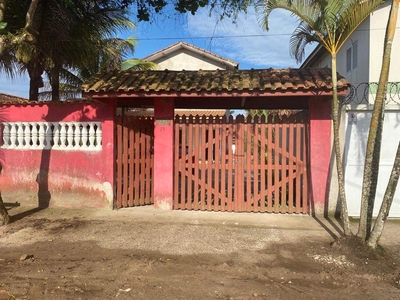 Aluga se casa na praia para temporada