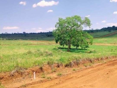 Terreno à Venda, 300 m2, R$ 58 mil, em Mateus Leme, MG