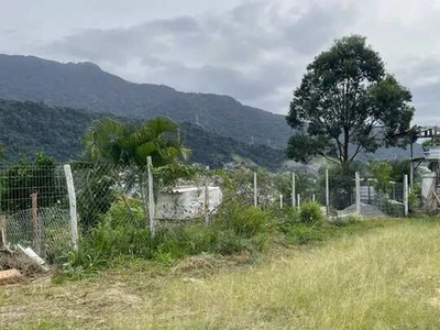 Terreno em SÃO SEBASTIÃO / SP - bairro Topolândia / Vista para o mar