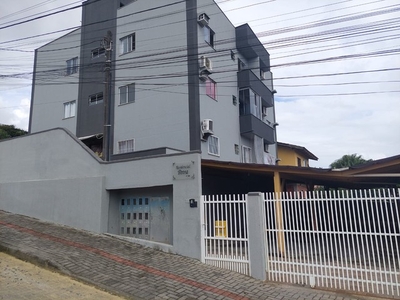 Apartamento para alugar no bairro Floresta