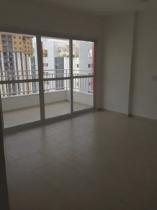 Apartamento para aluguel e venda possui 77 metros quadrados com 2 quartos