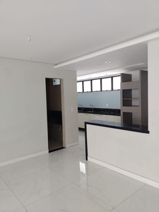 Apartamento para venda tem 120 metros quadrados com 3 quartos em Calhau - São Luís - MA