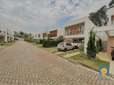 Casa com 3 dorms à Venda por R$ 948.000 - Granja Viana II - Cotia/SP