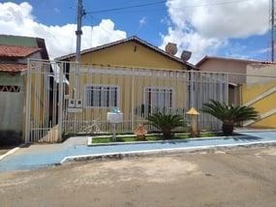 Casa com 4 quartos à venda, 359.0m²