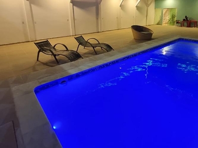 Casa com Piscina